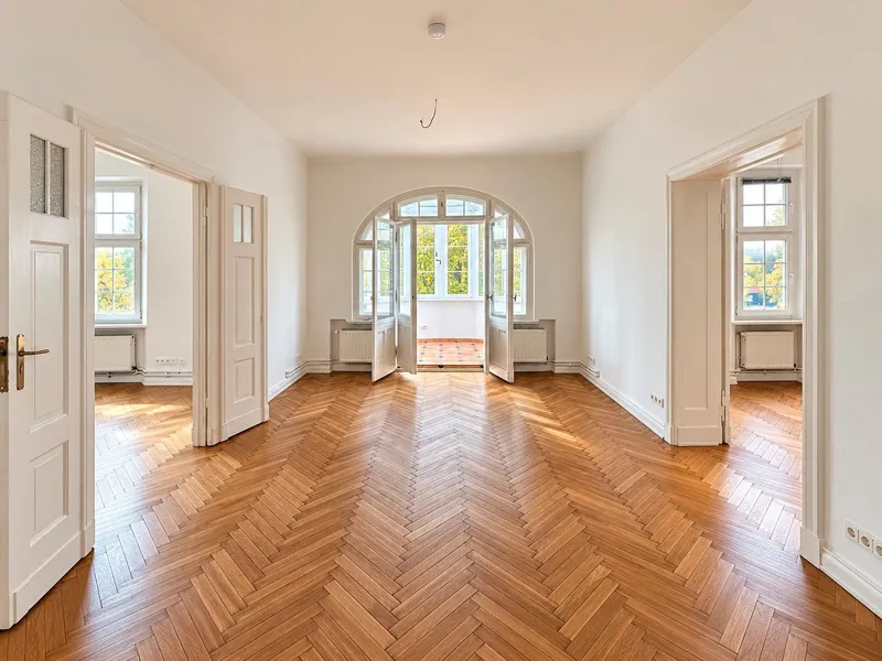 Altbau 5 Zi. mit Wintergarten, 145 m², Zehlendorf – ab sofort — photo 1